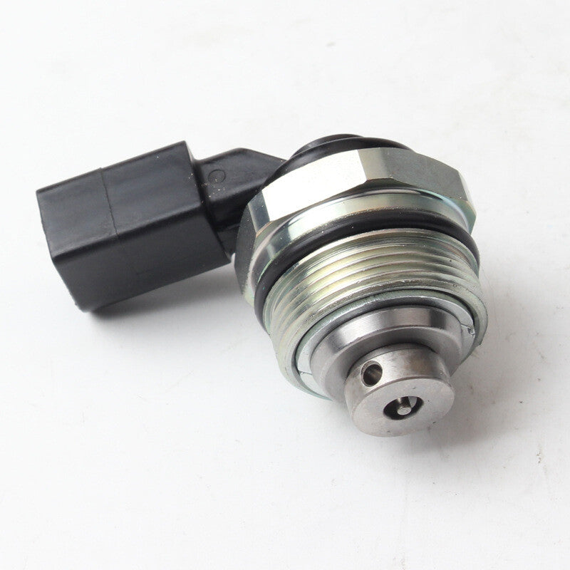 079127025C High-Pressure Fuel Pump Converter for Audi Q7, A5, A6, for A8 , RS4, and for Volkswagen 4.2L.