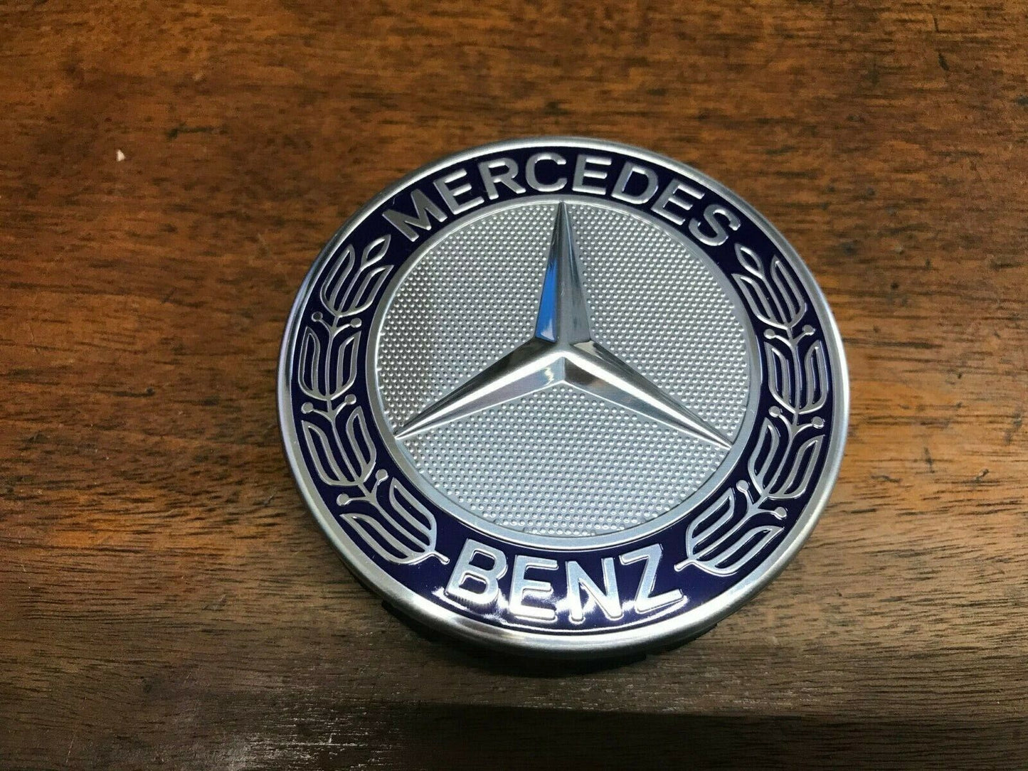 Equipment Manufacturer 4-Piece Set for Mercedes-Benz Royal Blue Center Hub Caps for Alloy Wheels