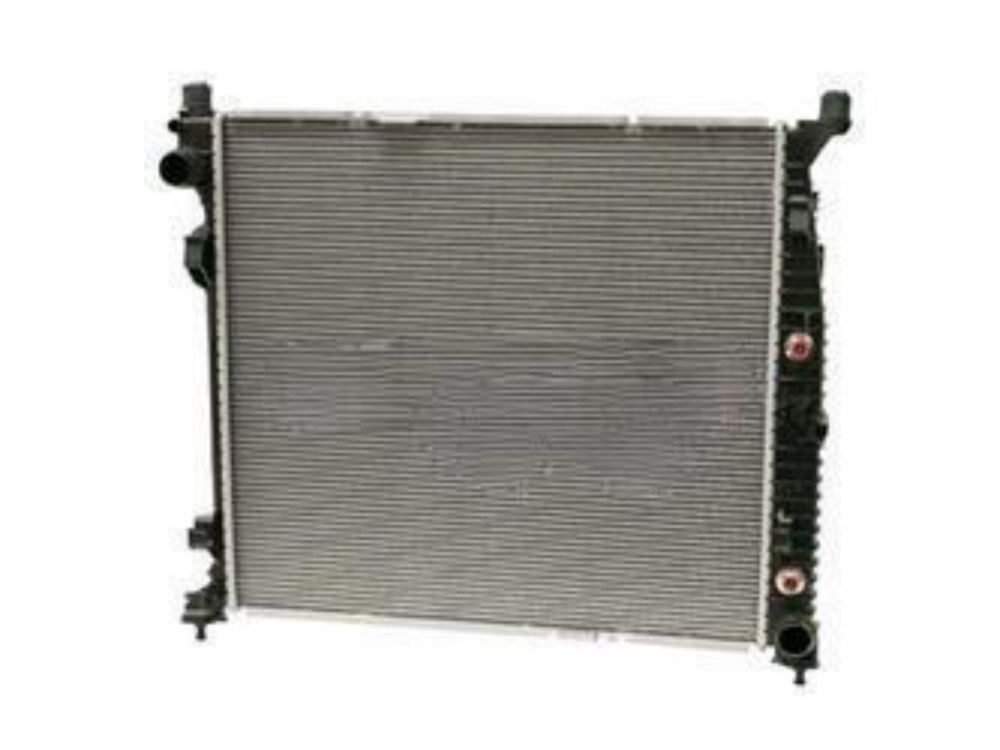 Engine cooling radiator suitable for A0995004101 0995004101