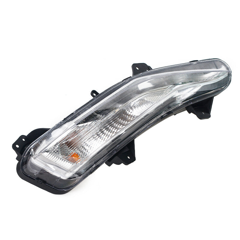 A pair of LED turn signal fog lights on the front bumper for the for Chevrolet Malibu 2019-2020.