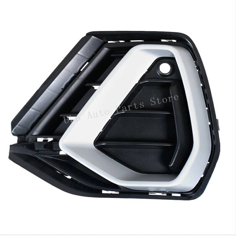 A pair of grilled fog light covers for the front bumper of for Audi Q3 2019, 2020, and 2021 models (LHRH).