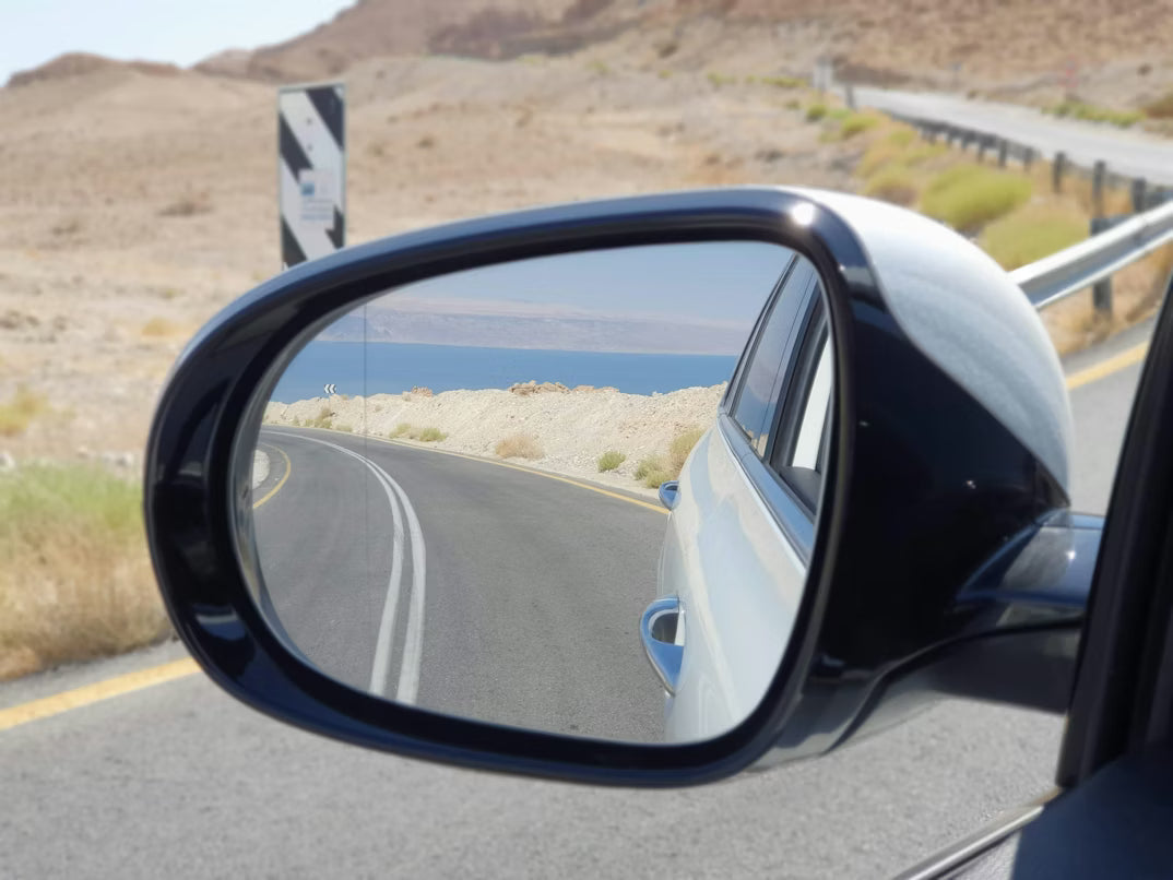 How to Assemble a Vanity Mirror: A Comprehensive Guide