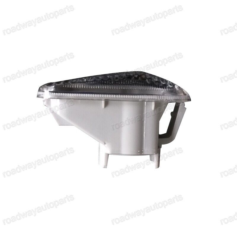 1Pcs White Front Fender Side Marker Light Lamp for HONDA FIT SALOON 2003-2006