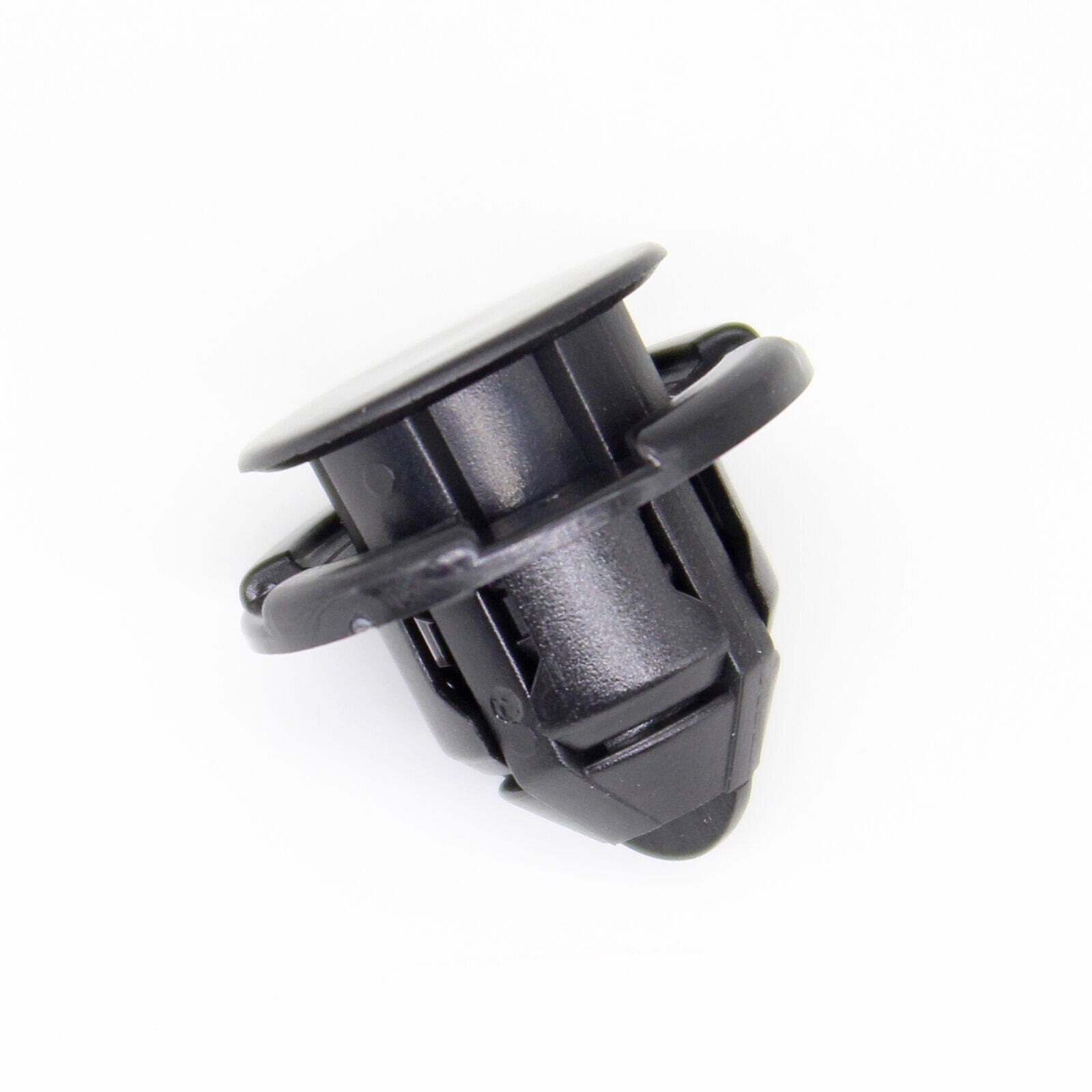 2Pcs 16mm Hole Push Type Retainer Clip 62828-AG000 For 2013-2019 for Nissan Versa