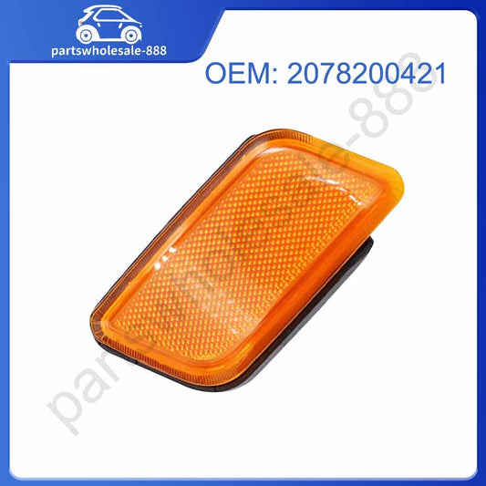 Right front LED bumper side marker light applicable to 10-13 for Mercedes C207 A207 W207