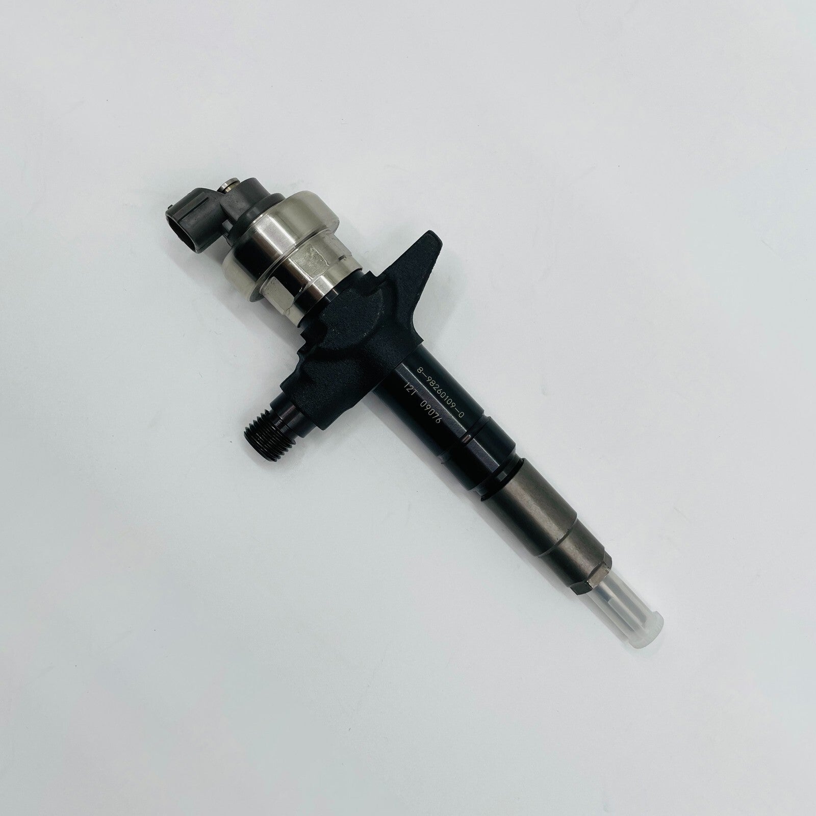 295050-1900 295050-0910 FUEL INJECTOR for ISUZU D-Max 8-98159583-1 8-98260109-0