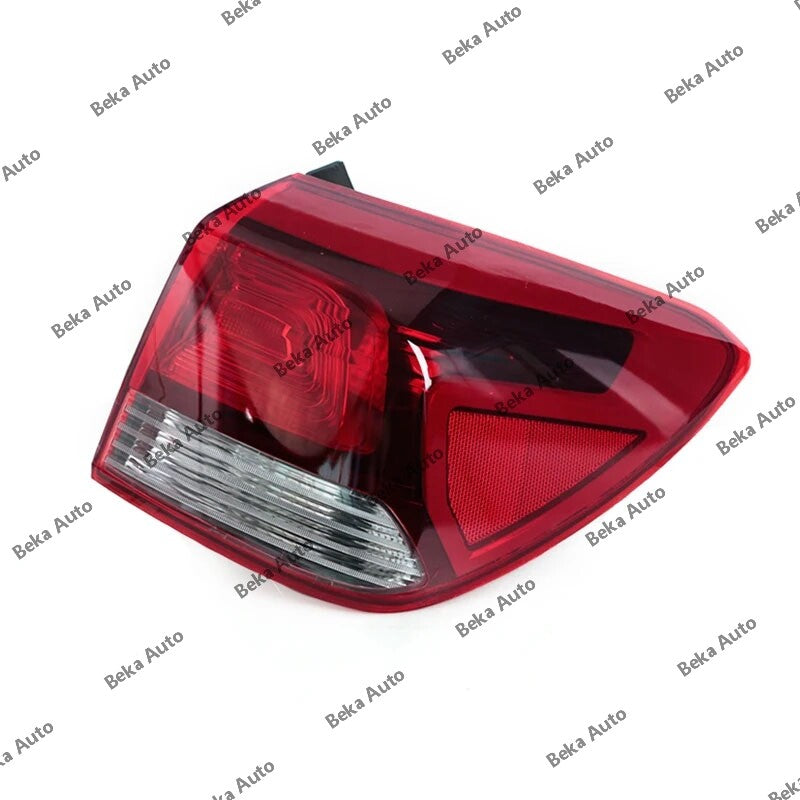 One-piece rear bumper light and taillight (left side) suitable for Kia Rio 2017-2022 5-door hatchback.