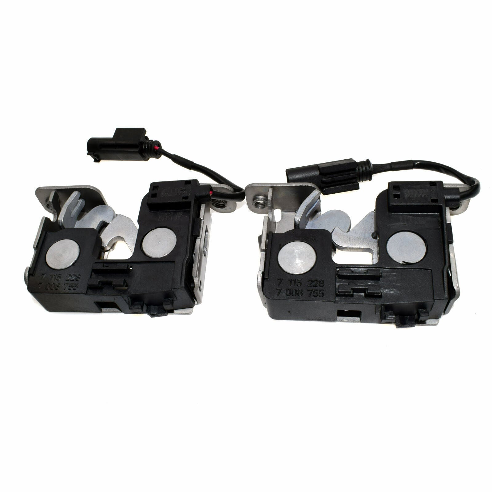 One-piece front lower cover latch for BMW E83 E84 E60 E63 E64 E90 E92 E93 E82 E88