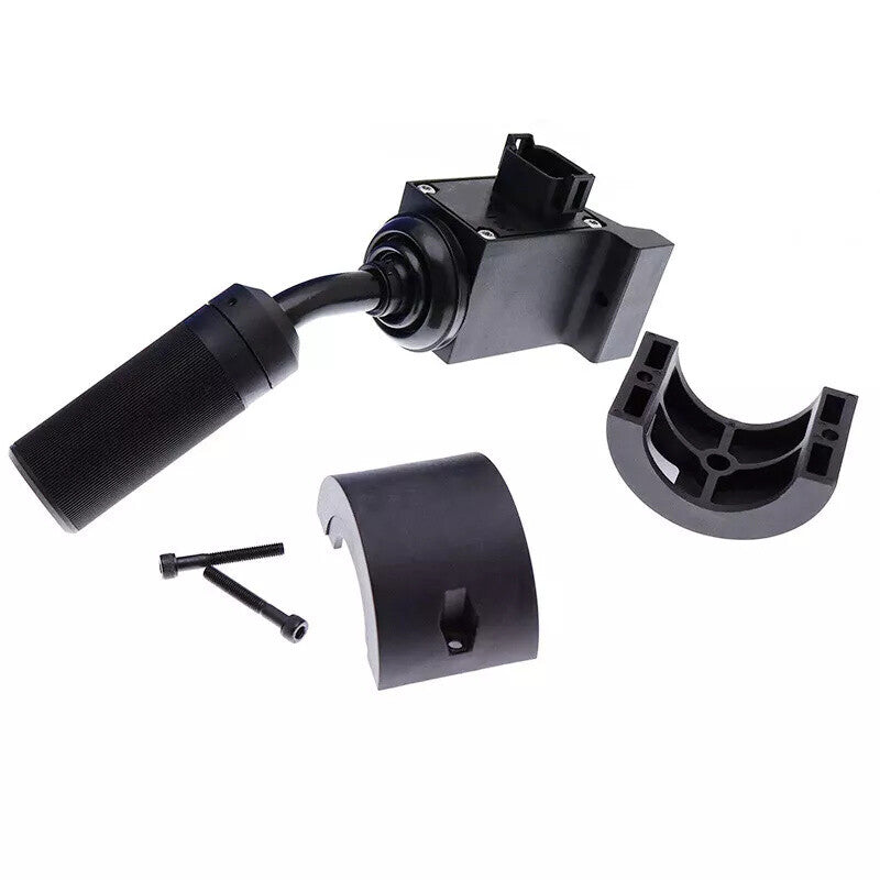 The gearbox is compatible with Gehl Telehandler 552 RS5-34 RS6-34 RS6-42 RS8-42 L68772