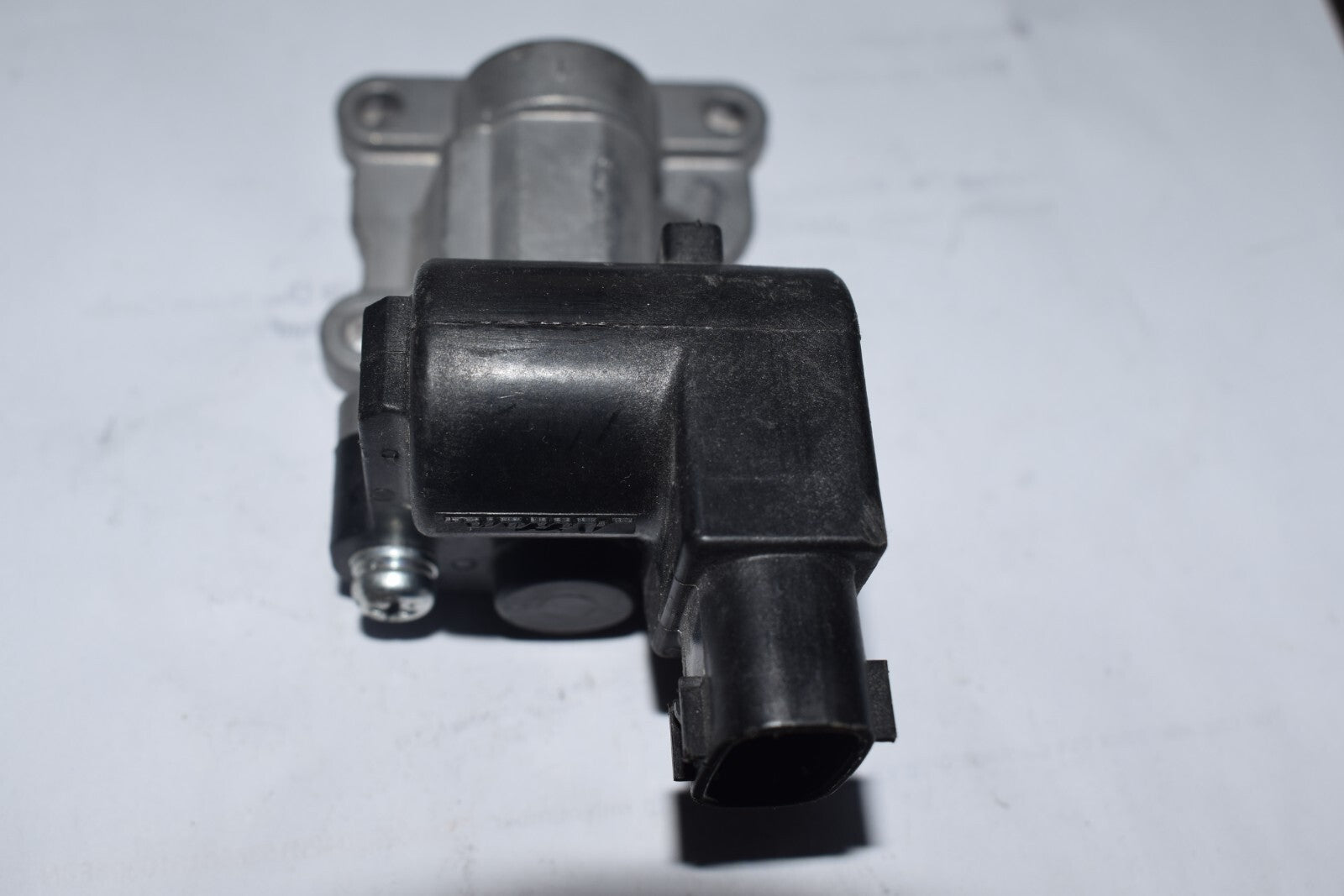OEM Idle Air Control Valve 22270-28010 for Toyota Highlander 2.4L RAV4 2001-2004