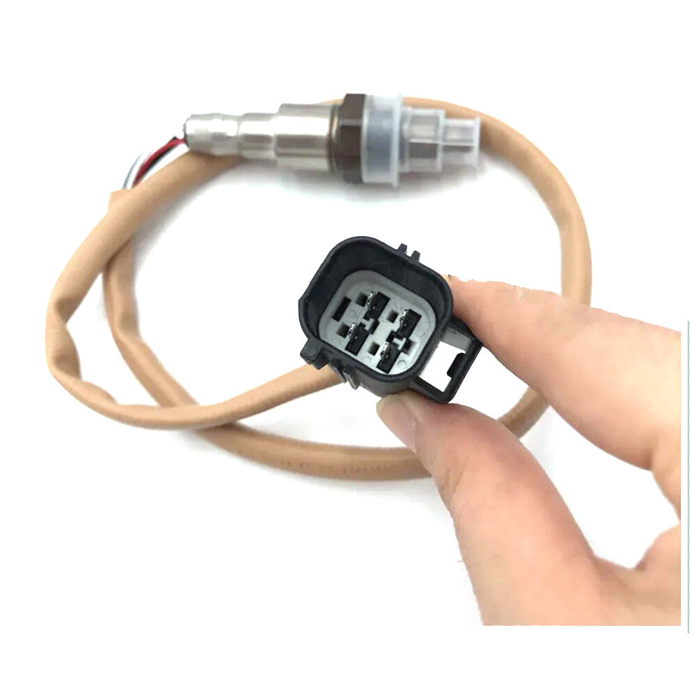 The LR062826 oxygen sensor is compatible with 2015-2017 for Land Rover Range Sport Discovery vehicles.