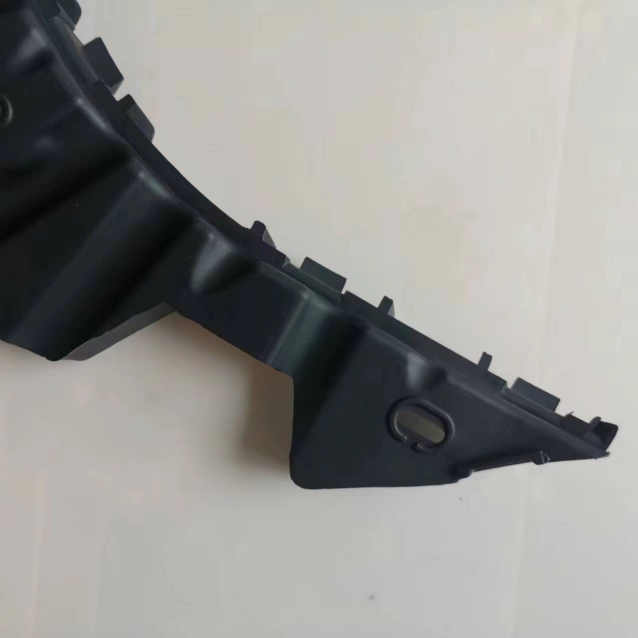 for Buick LaCrosse 2010-2013 Front Right Side Bumper Cover Support Bracket