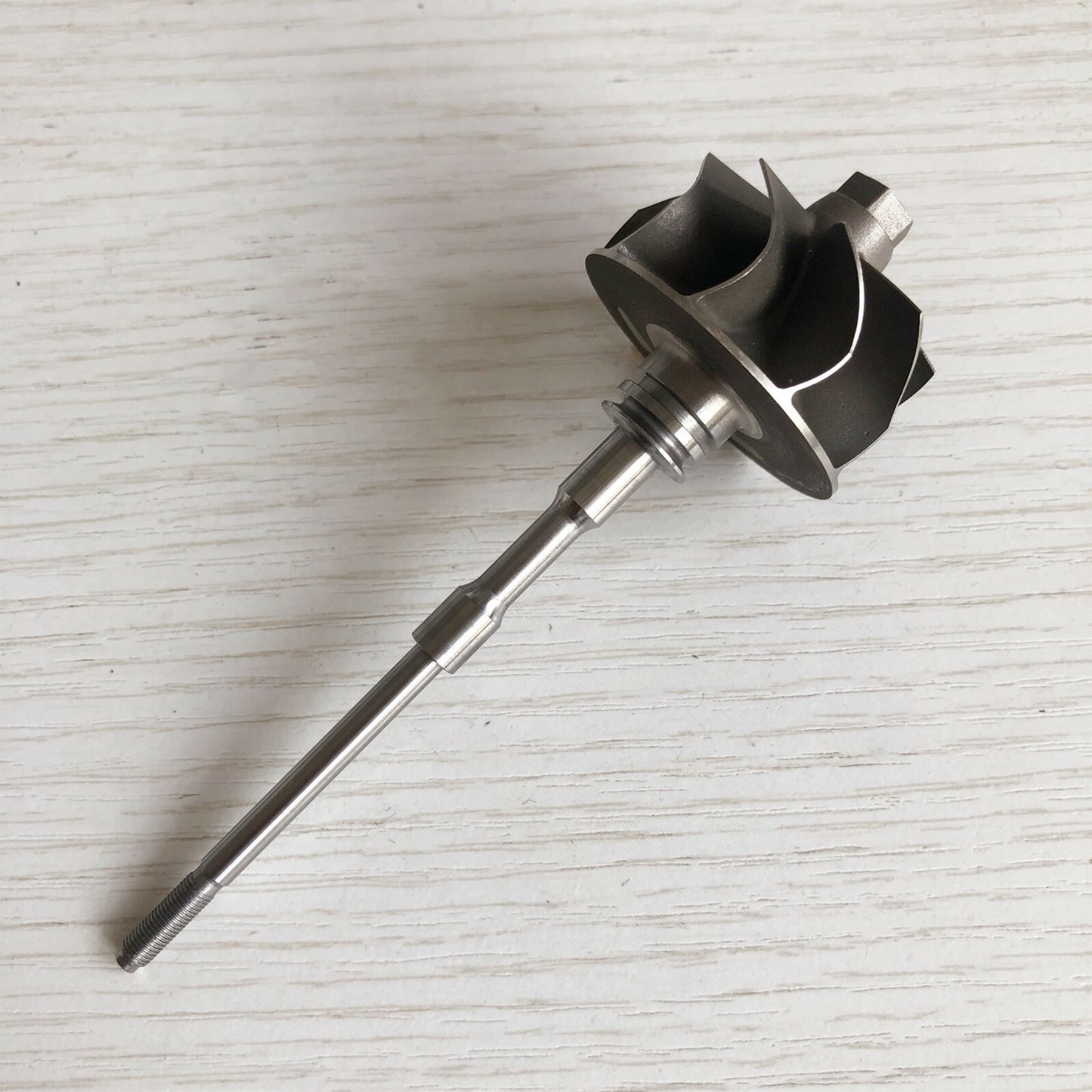 CT16V 17201-11070 1720111070 9 Blade Turbine Wheels and Shaft/Turbine Wheels for Hilux