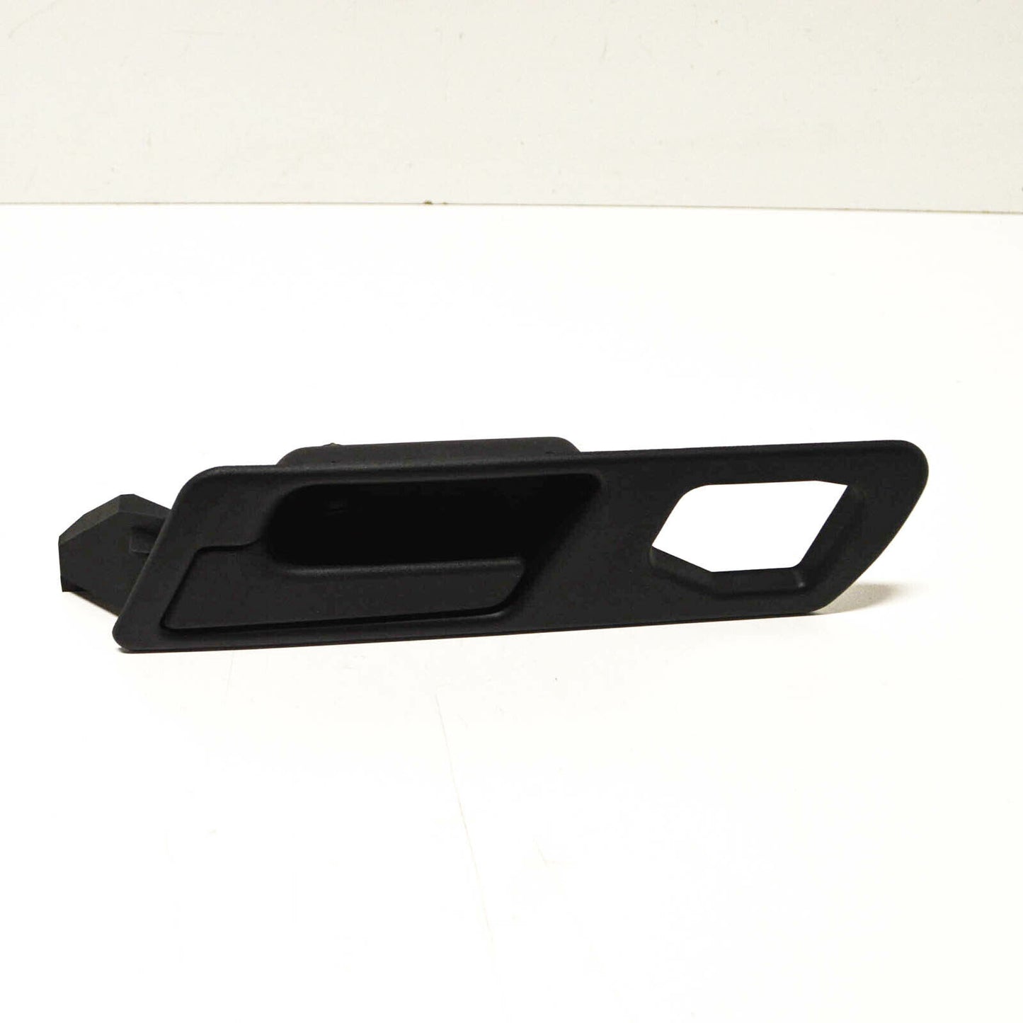 New for BMW 5 E34 Front Left Door Handle 51211944369 1944369 Equipment Manufacturer