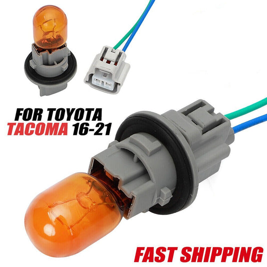 Turn Signal Bulb Socket and Connector Pigtail for Toyota 90075-60028/90980-11019