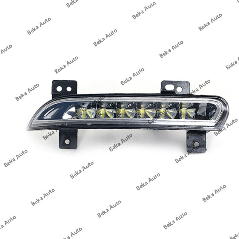 Pair of LED fog lights for left and right front bumpers of 2014 for Renault Fluence