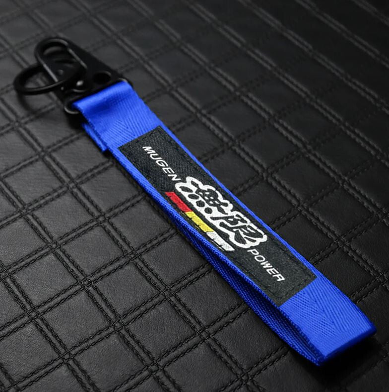 Car keychain metal key ring badge lanyard blue and black Mugan suitable for Nissan