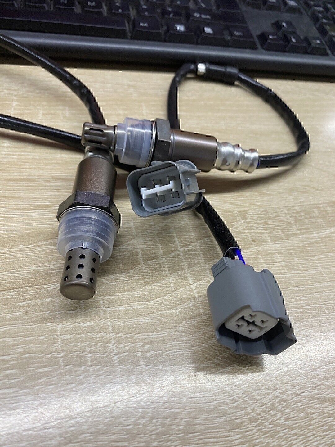 1Pair O2 Oxygen Sensor Upstream Downstream For 2003-2011 for Honda Element 2.4L US