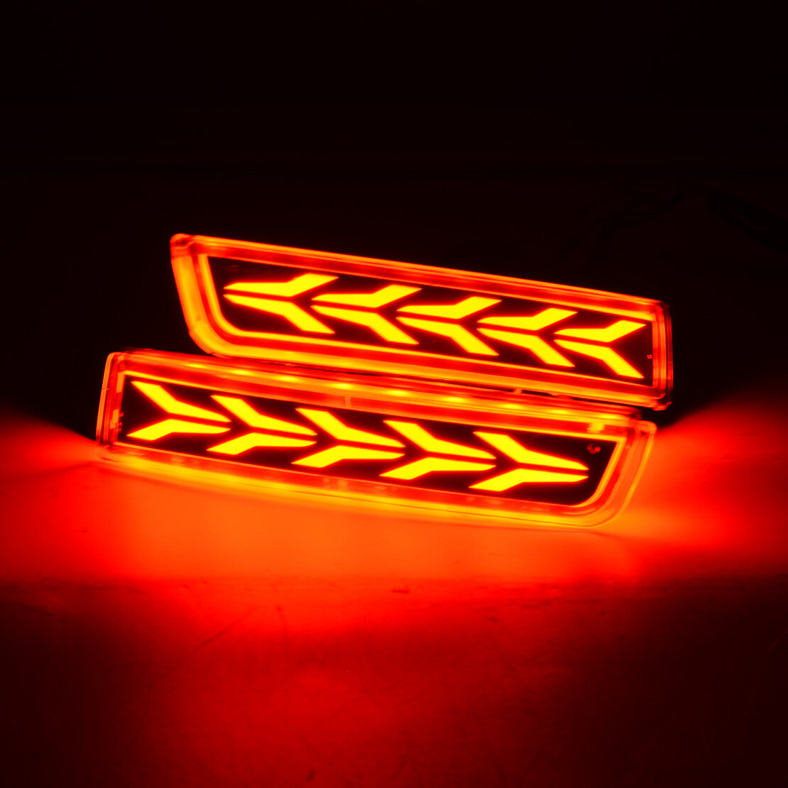 2x LED rear fog lights and rear bumper turn signals are suitable for the for Nissan Sentra 2013-19.
