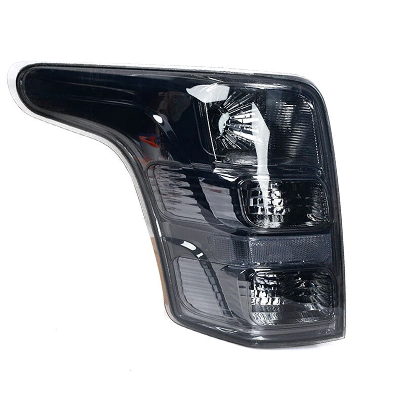 Rear taillight brake light bulbless version suitable for Mitsubishi Triton L200 2015-2018