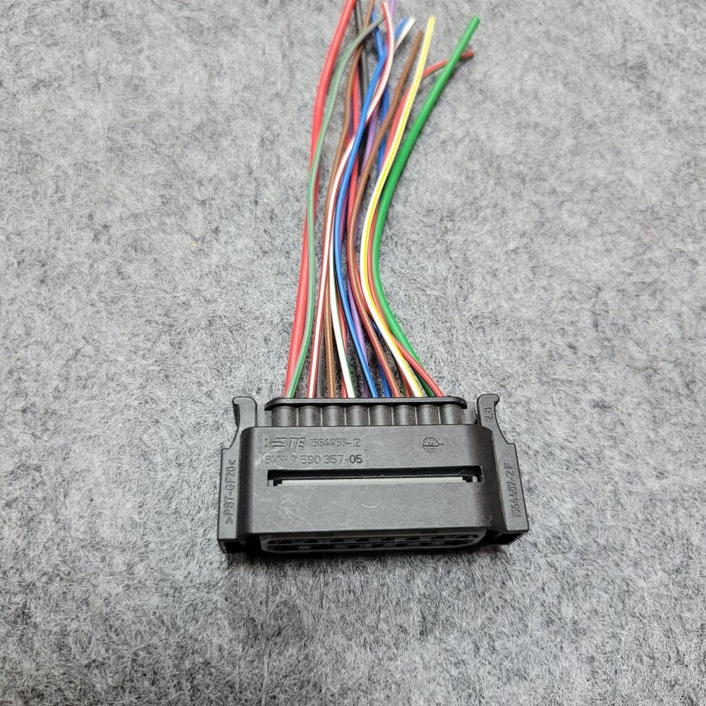 Connector with Wire for BMW F01 F02 740Li 13-15