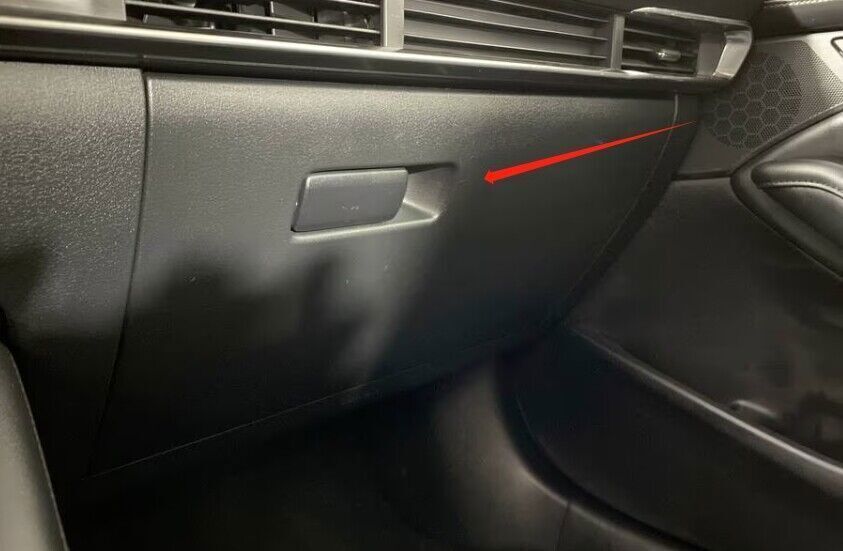 for Mazda 3 Axela 19-2023 Carbon Fiber for Co -Pilot Storage Box Handle Cover Trim 2X