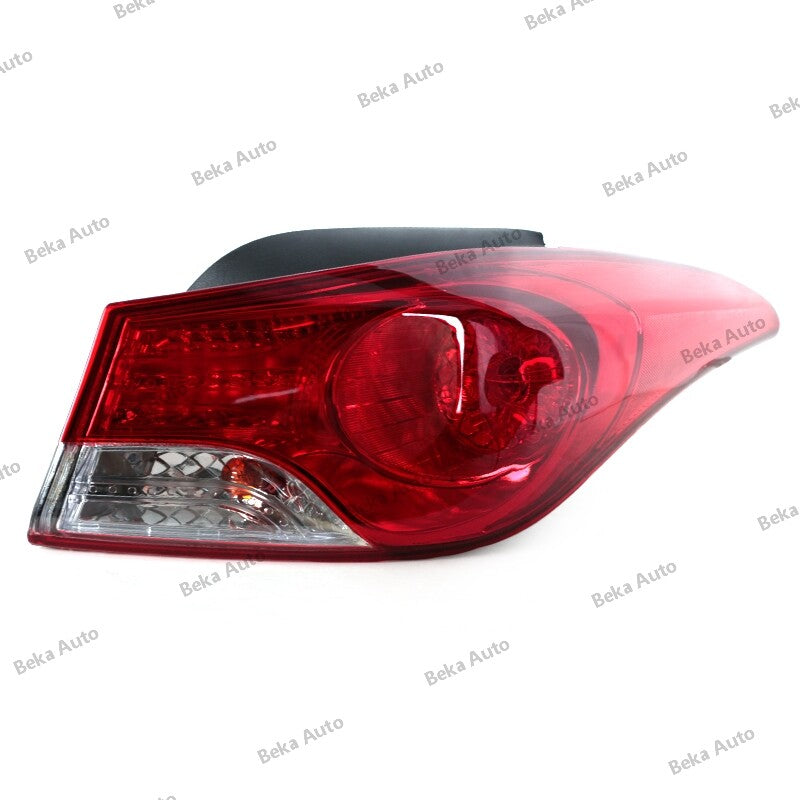 One-piece set suitable for Hyundai for Elantra 2011-2013 right outer taillight assembly and brake light.