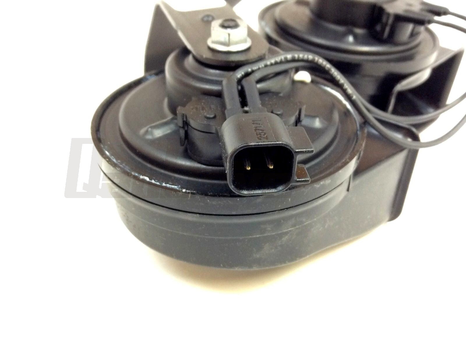 17-18 for Ford F-250 F-350 Super Electric Horn with Bracket, new OE HC3Z-13832-E
