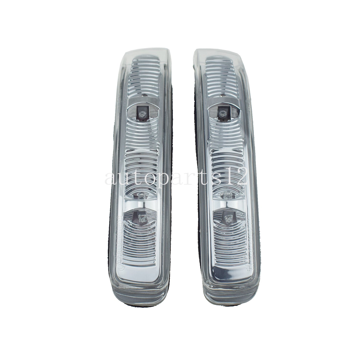 A pair of turn signals for the left and right side mirrors are applicable to the for Kia Borrego Mohave 2008 - 2015.