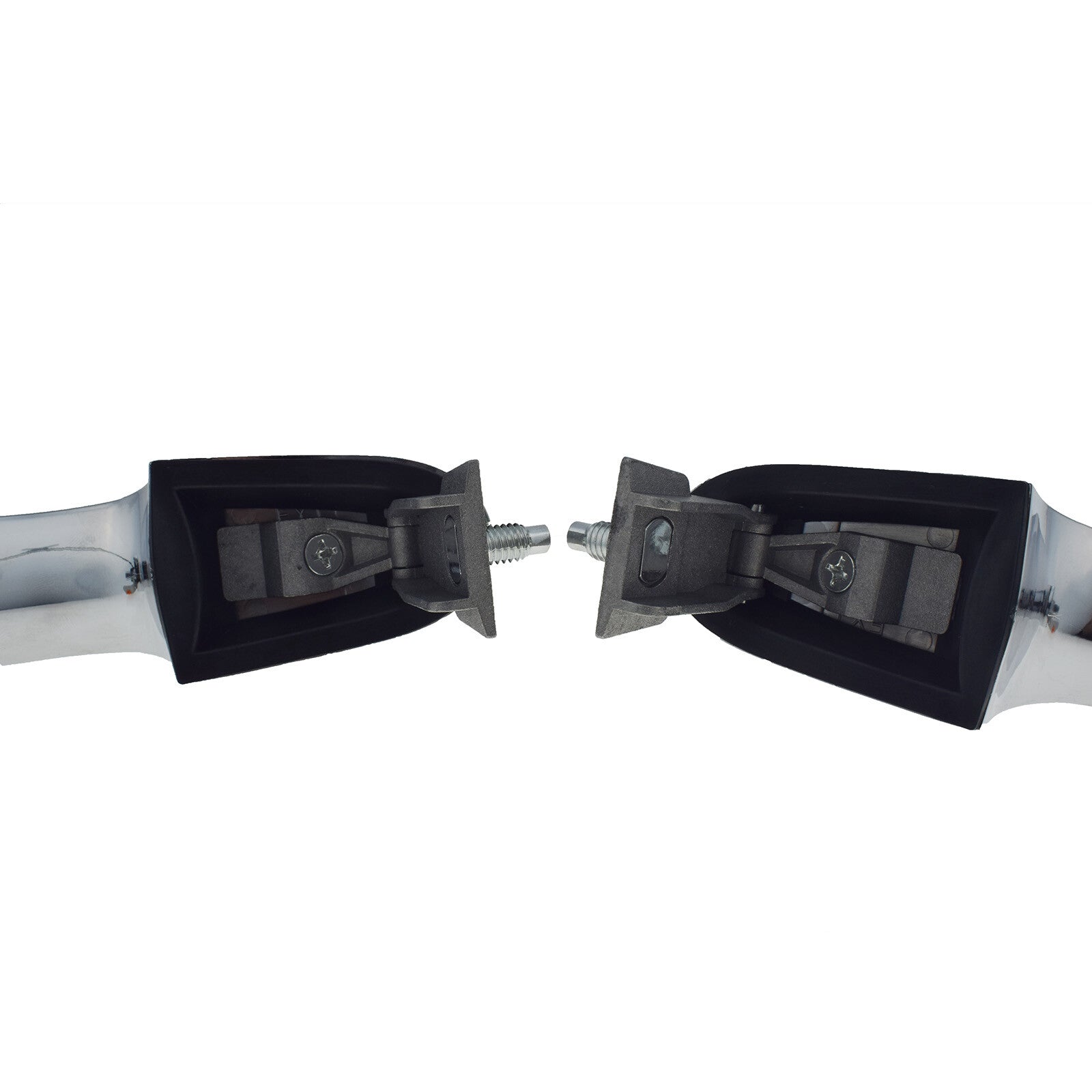 Chrome-plated front left and right exterior door handles are available for the for Fiat 500 2012-2017.