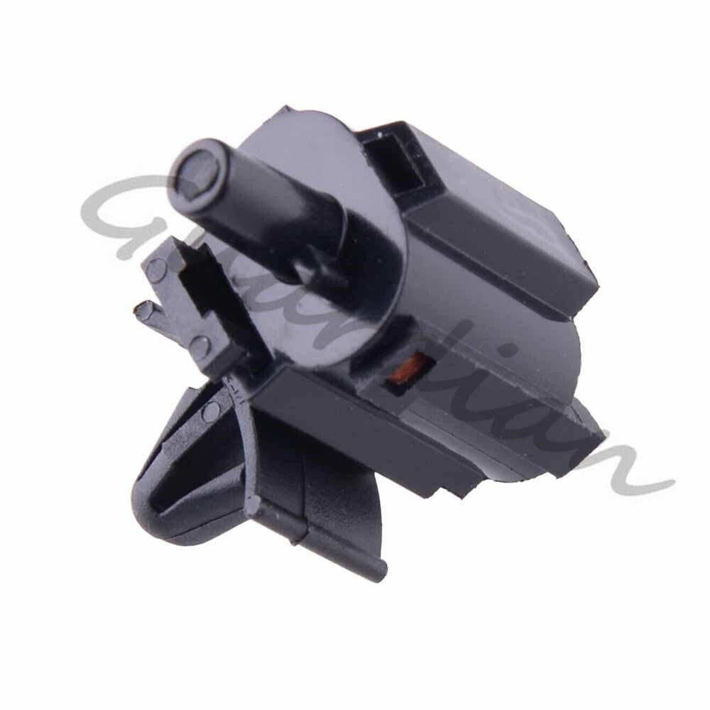 Air Ambient Temperature Sensor 96985-3X000 for KIA SOUL SORENTO SEDONA OPTIMA