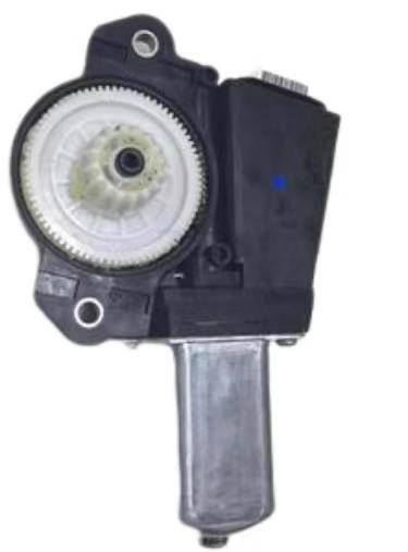 The all-new Sunroof Moon roof motor is compatible with 2014, 2015, 2016, 2017, 2018, and 2019 for Toyota RAV4 12-pin models.