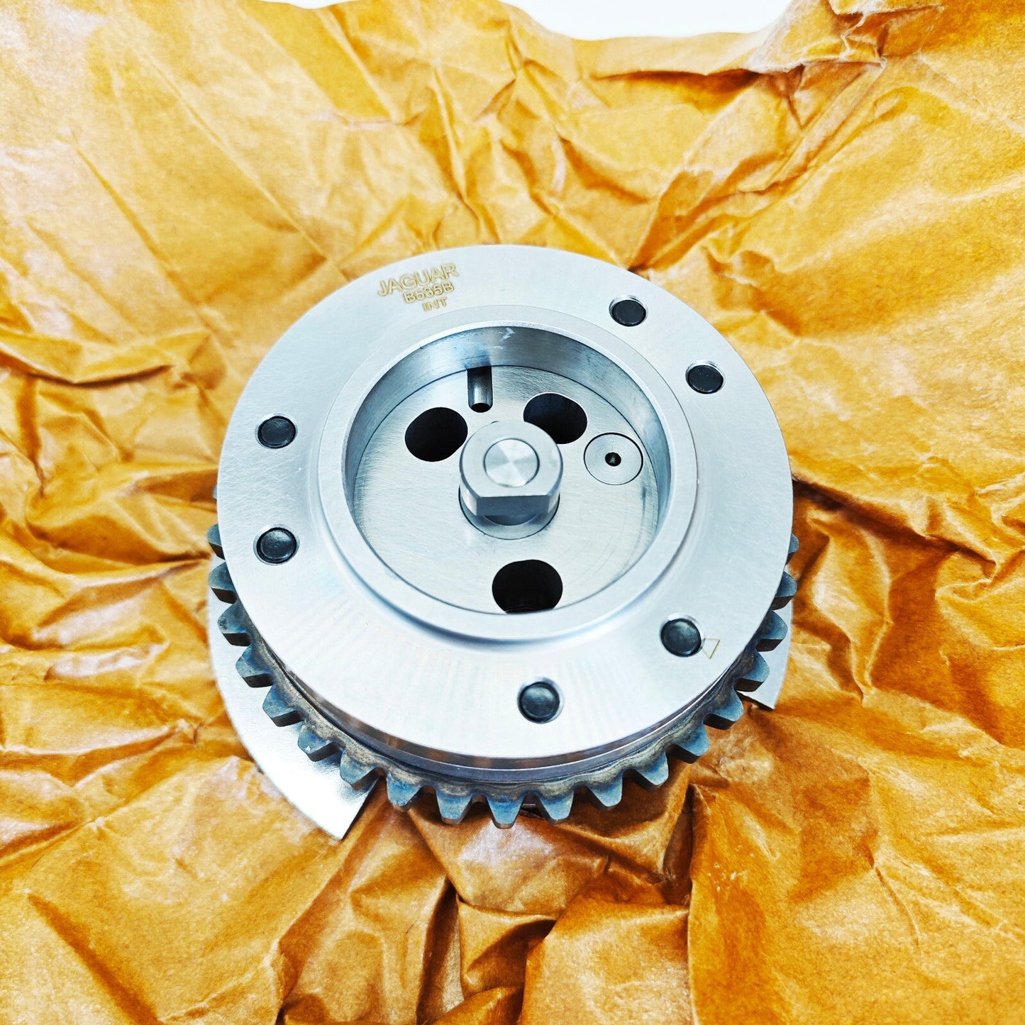 Camshaft sprocket intake variable timing gear suitable for Land Rover for Range Rover Sport LR4