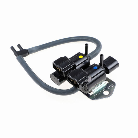 Freewheel Clutch Solenoid Valve K5T81794 Fits for Mitsubishi Montero Pajero L200
