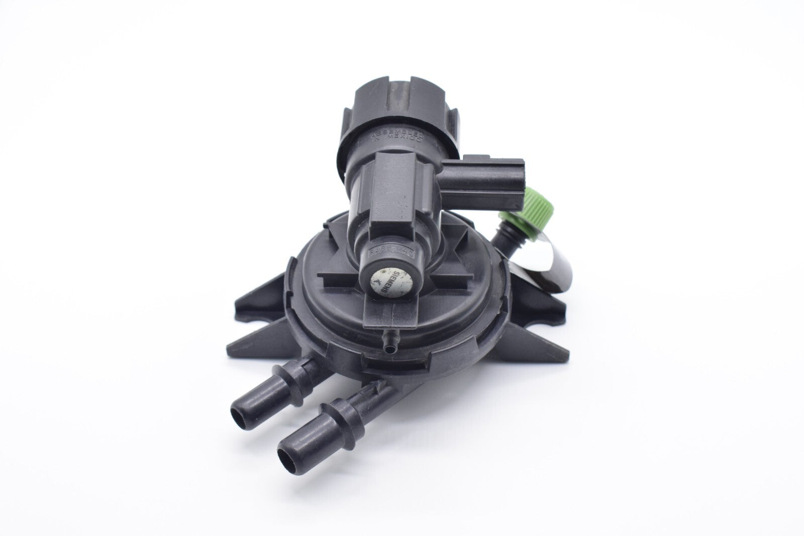 ? F75E-90915-AA 03-06 for Lincoln Navigation Steam Tank Net Valve Regulator Y12