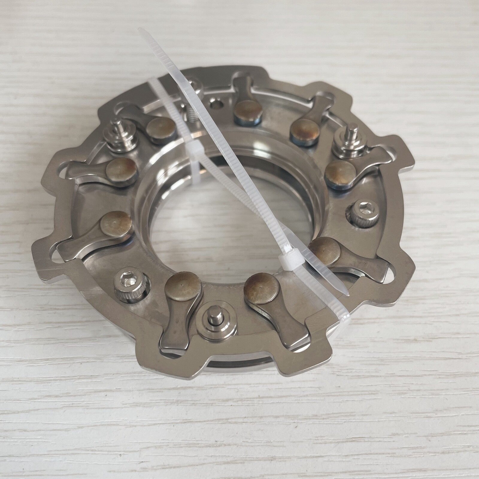 GT1749V GT1549V Turbocharger VNT Nozzle Ring 454161-0001 454231-0003 701855-0005