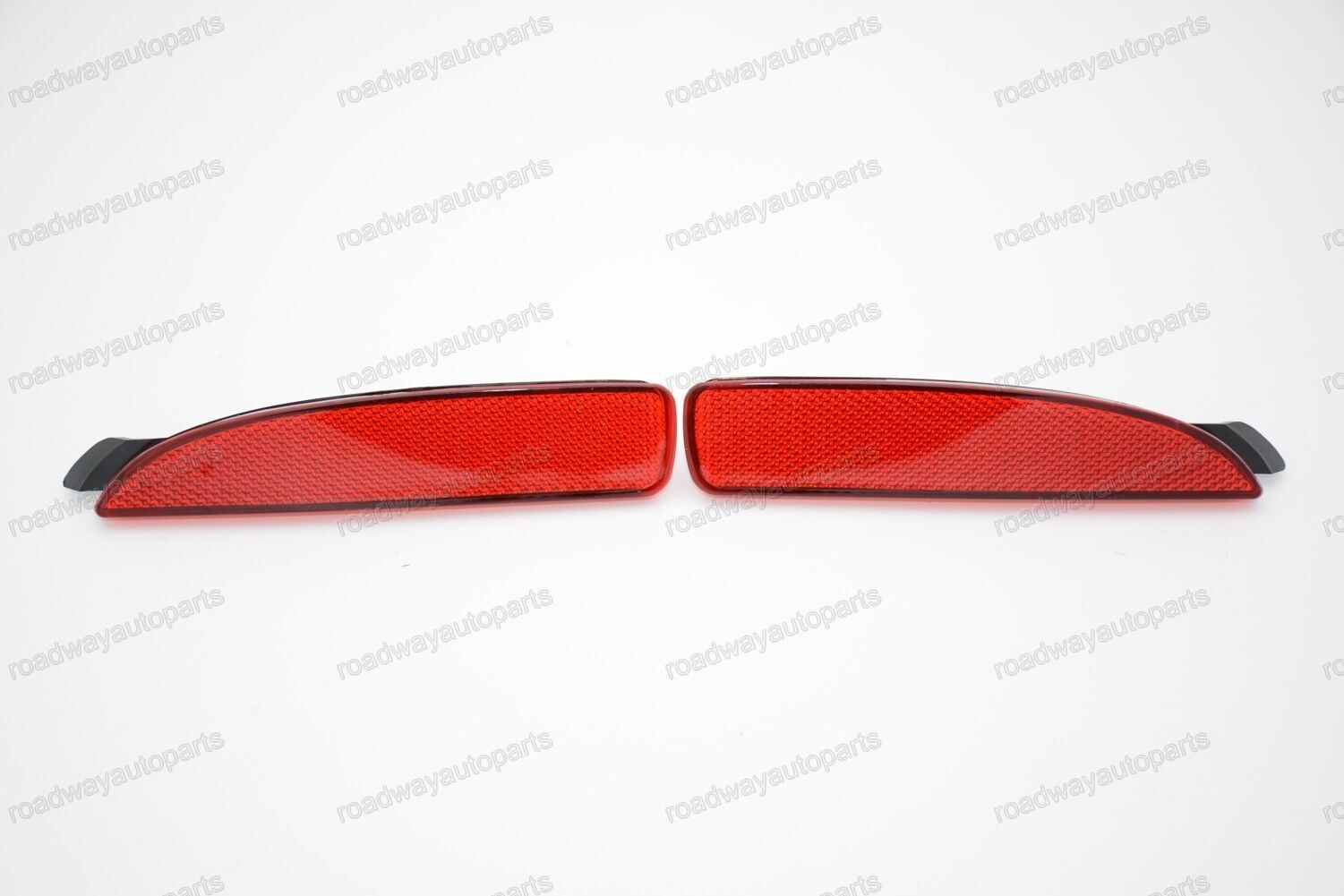 1Pair Rear Bumper Reflector Lights Left Right Fit for MAZDA 3 AXELA 2014 2PCS