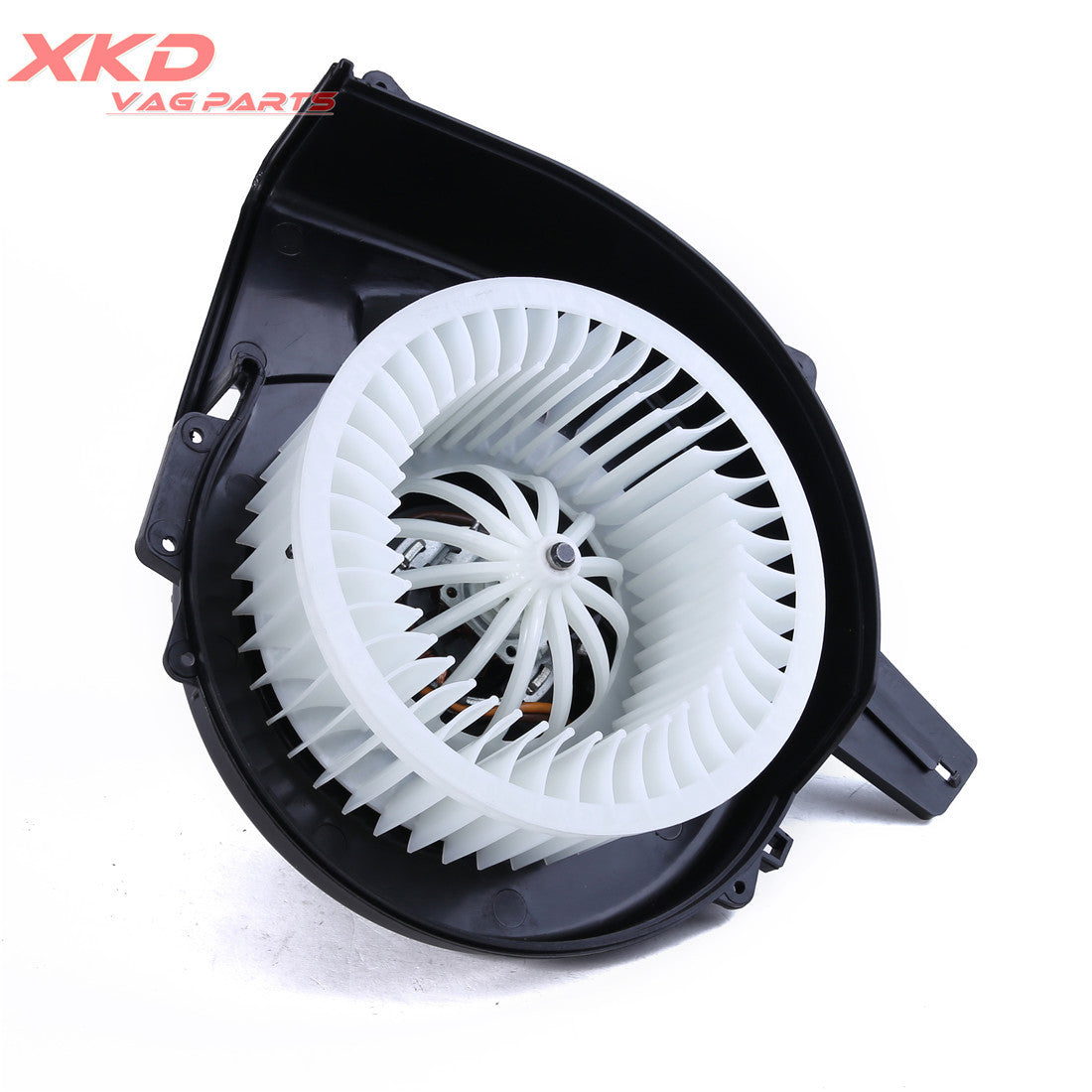 The heater blower motor is suitable for Volkswagen Polo 2003-2010 and for Audi A1 6R1819015-.