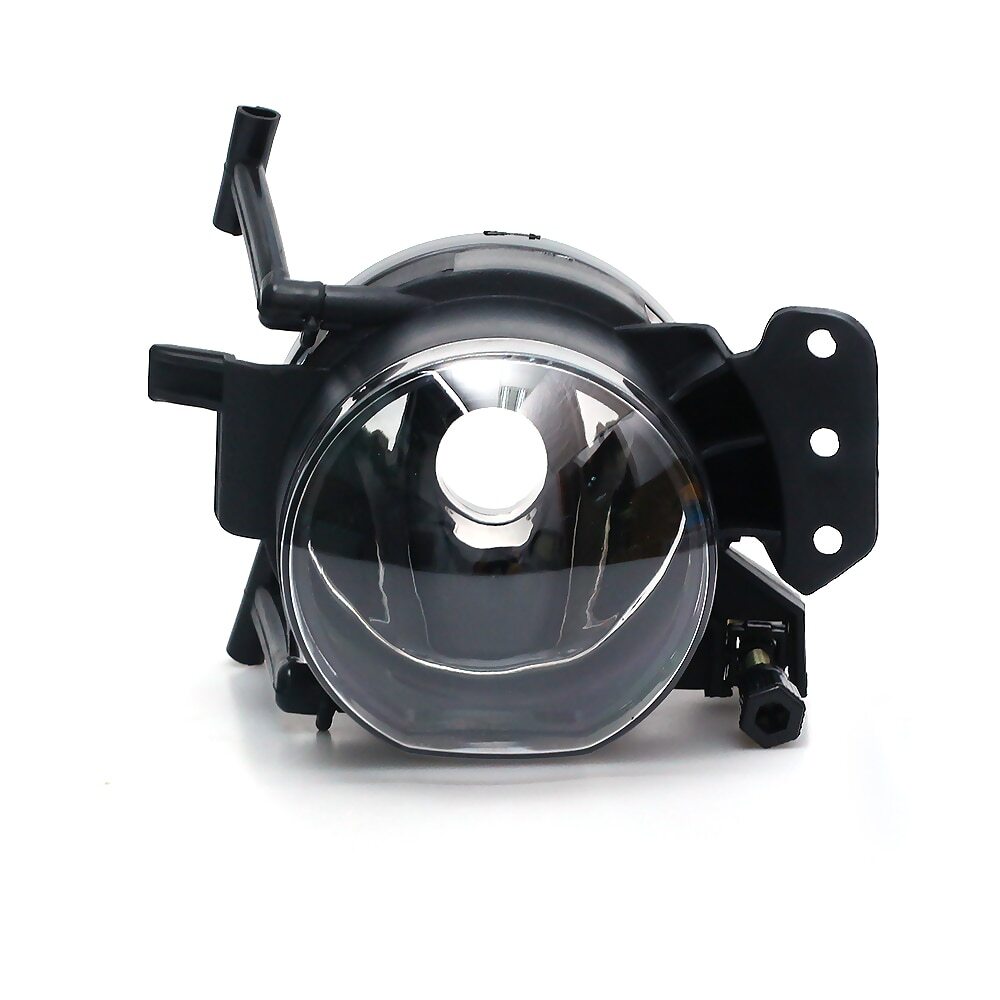 Front fog lights for BMW 323i, 328i, 335i (2006-2009) and 325Ci, 330Ci (2003-2006).
