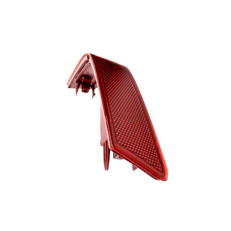 Left rear bumper marker light reflector applicable to 2017-2020 for Nissan Rogue