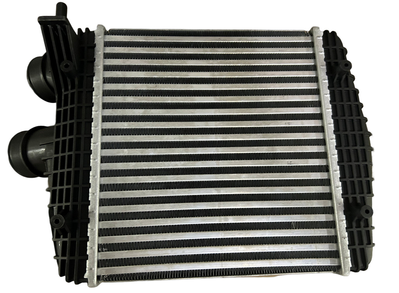 for Maserati Quattroporte Ghibli Spurintercooler (Right) Equipment Manufacturer: 670109552