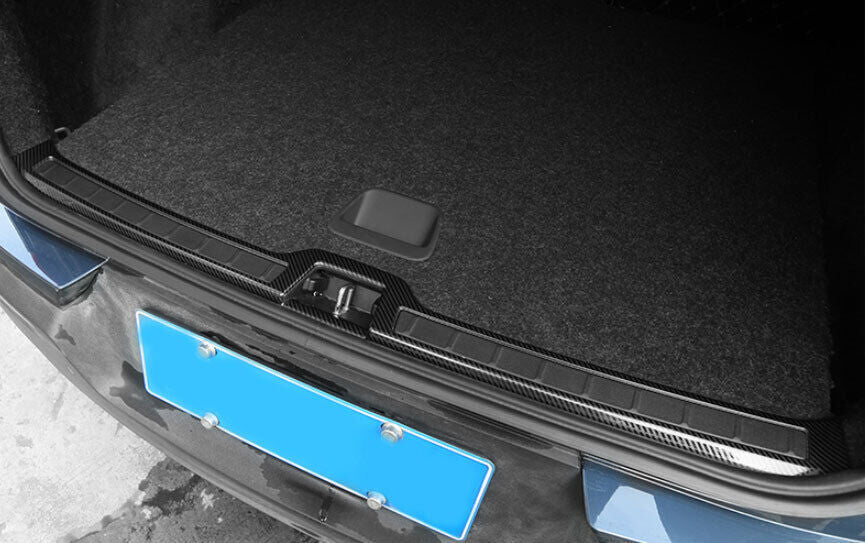for Volvo XC40 2019-22 Carbon Fiber Steel Rear Bumper Sill Plate Protector Guard
