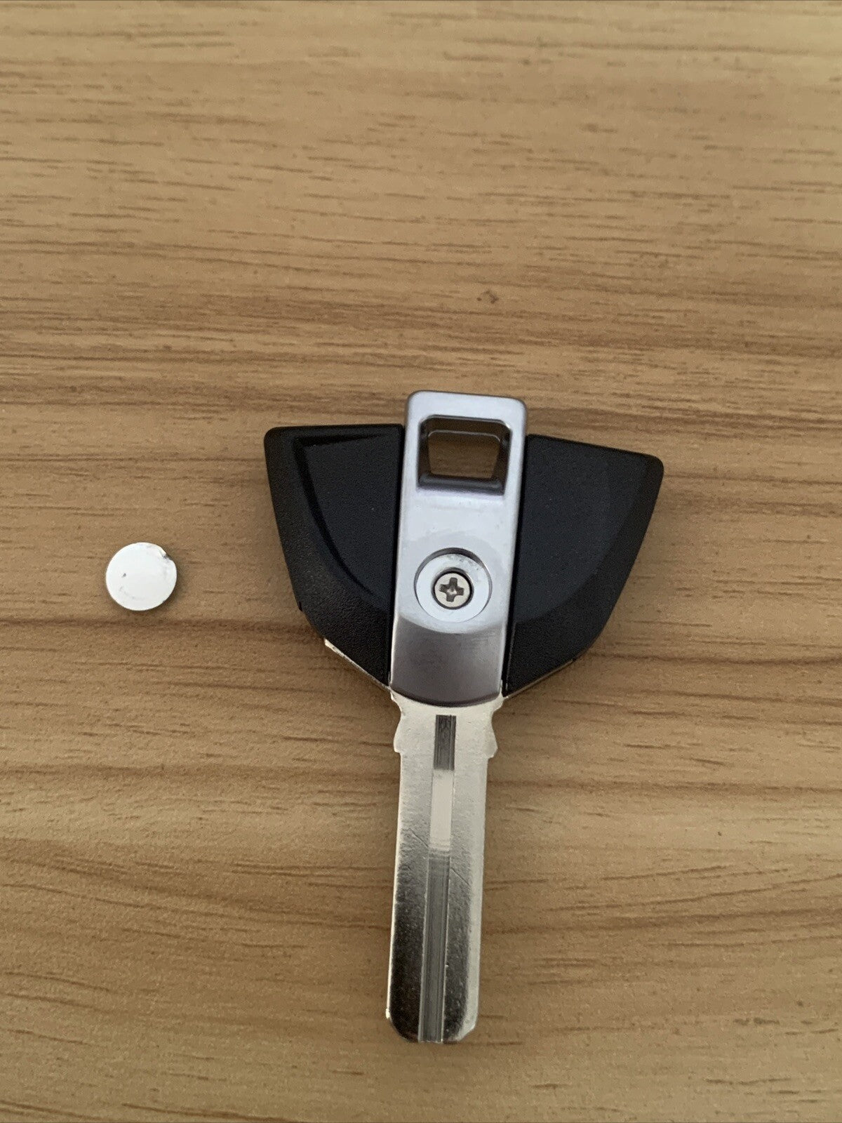 Key Blank for BMW F700GS F800GS R1200R/RT R1200GS S1000RR Motorcycl Key Embryo