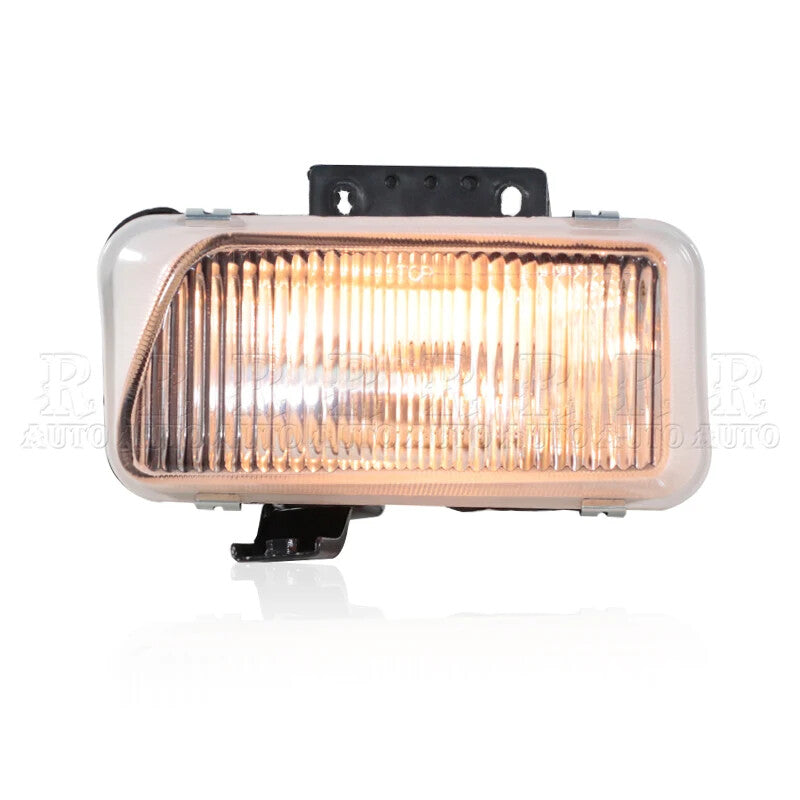 Pair Fog Lamp Assembly for Isuzu 700p Truck Fog Light 8-97378908-1 8-97378909-1