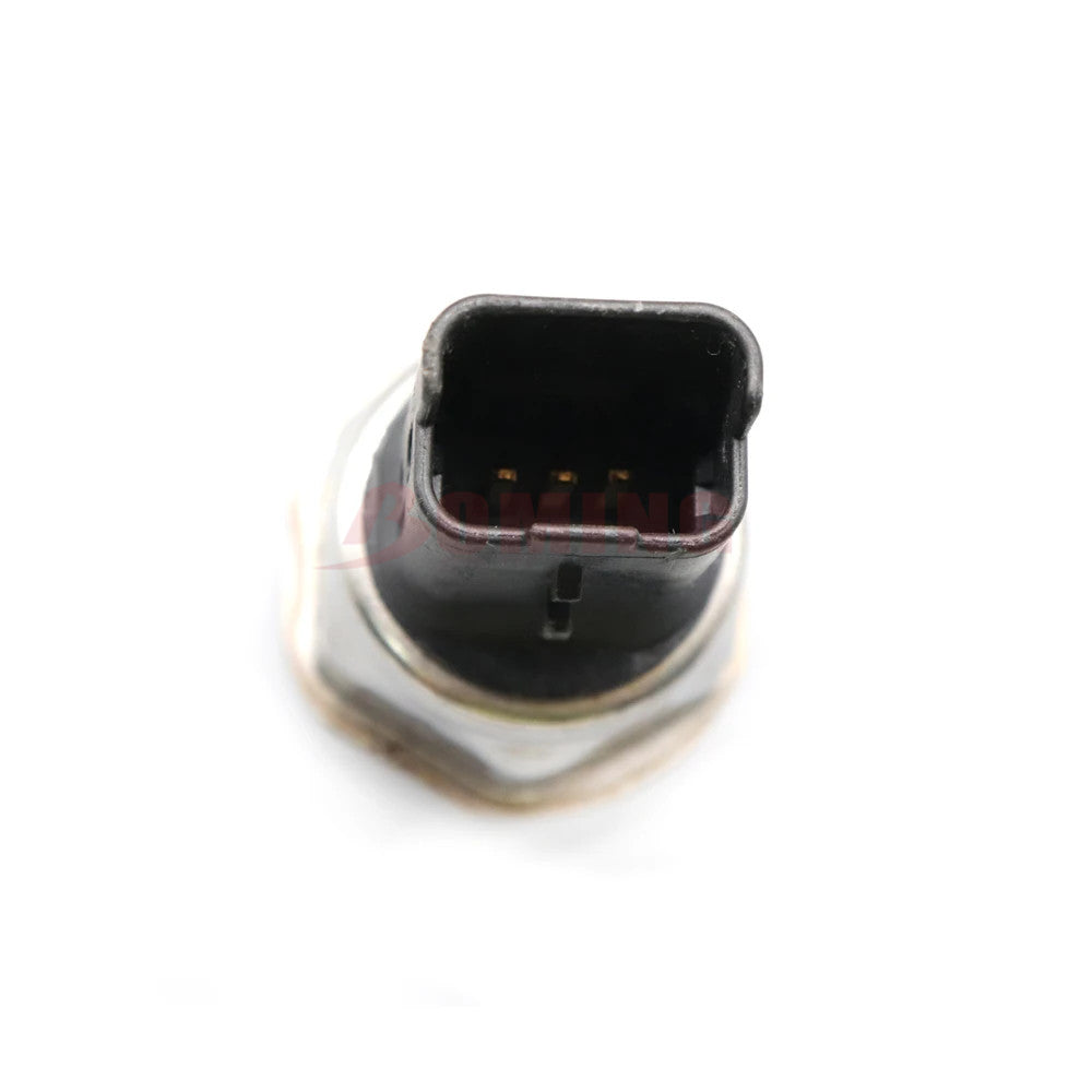 A new engine differential pressure sensor is available for ISX 104990-1200 4921728