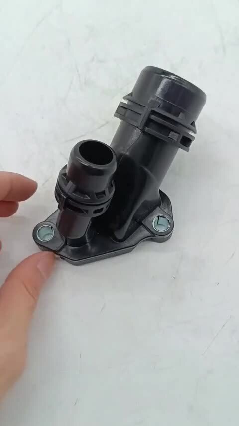 11117800048 1 Thermostat housing flange connector suitable for BMW 1 Series E81 E82 E87