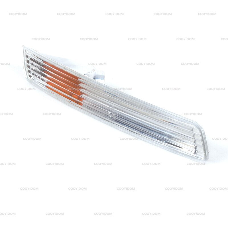 pair of front bumper DRL turn signal lights are suitable for Volkswagen Beetle 2006-2010.