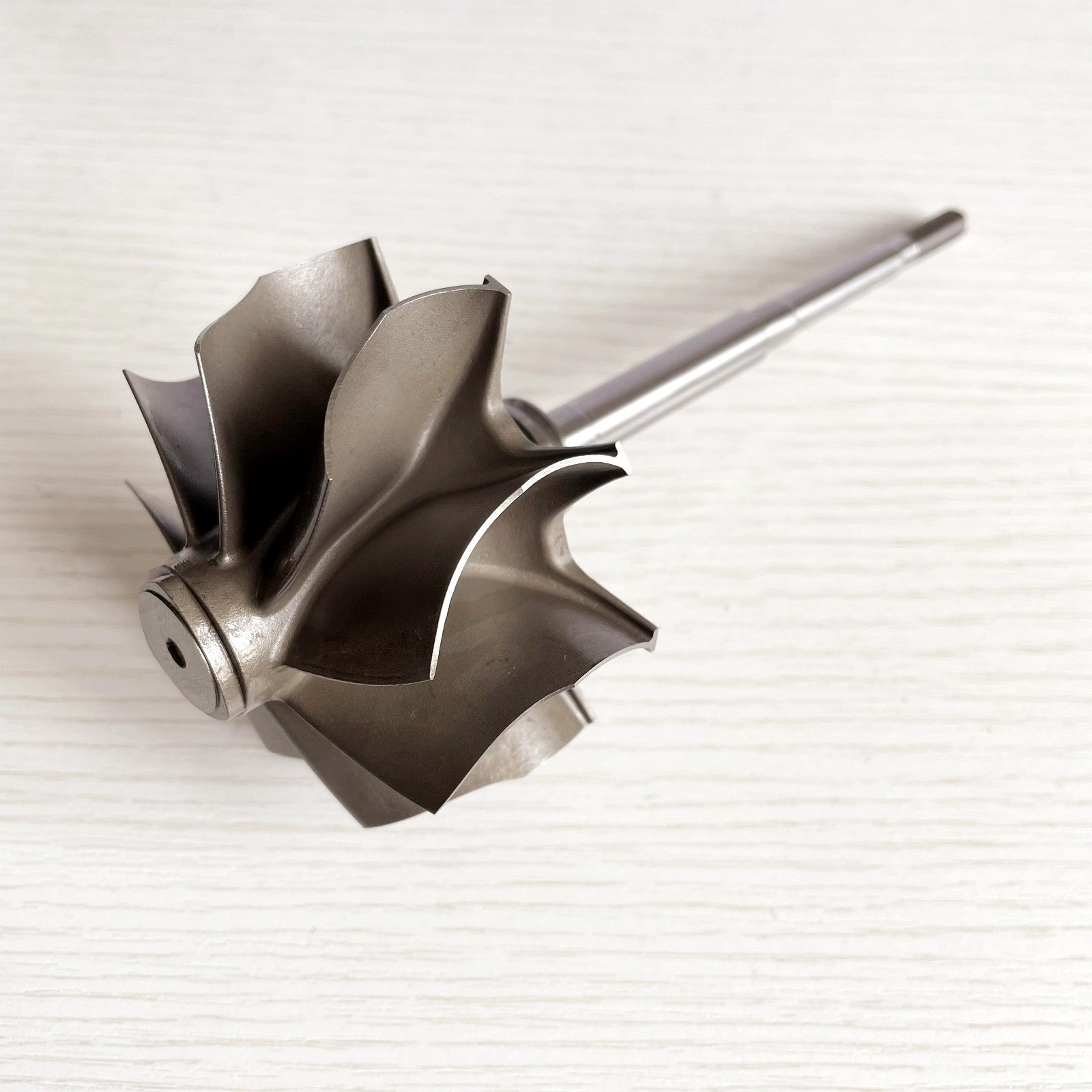 G40 70.57/77 mm 9-blade ball bearing turbine shaft/turbine wheel