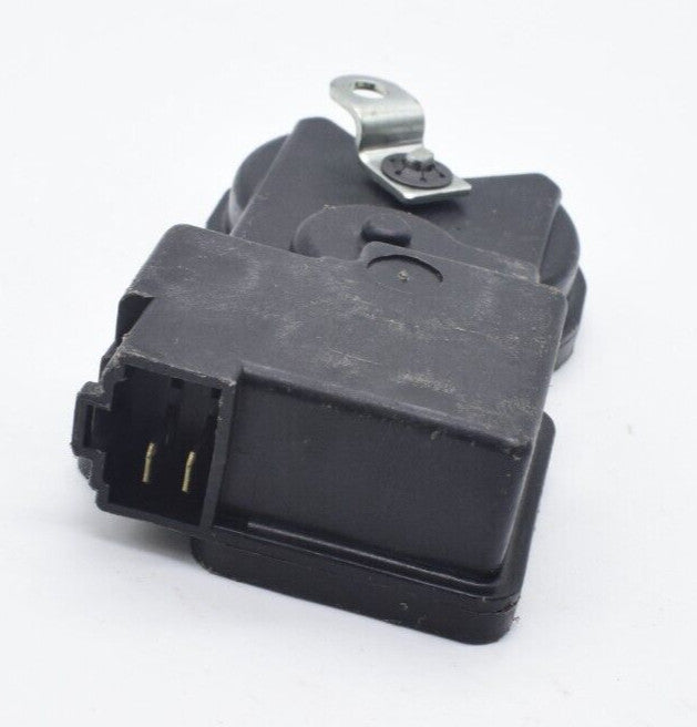 Automotive parts lock actuator