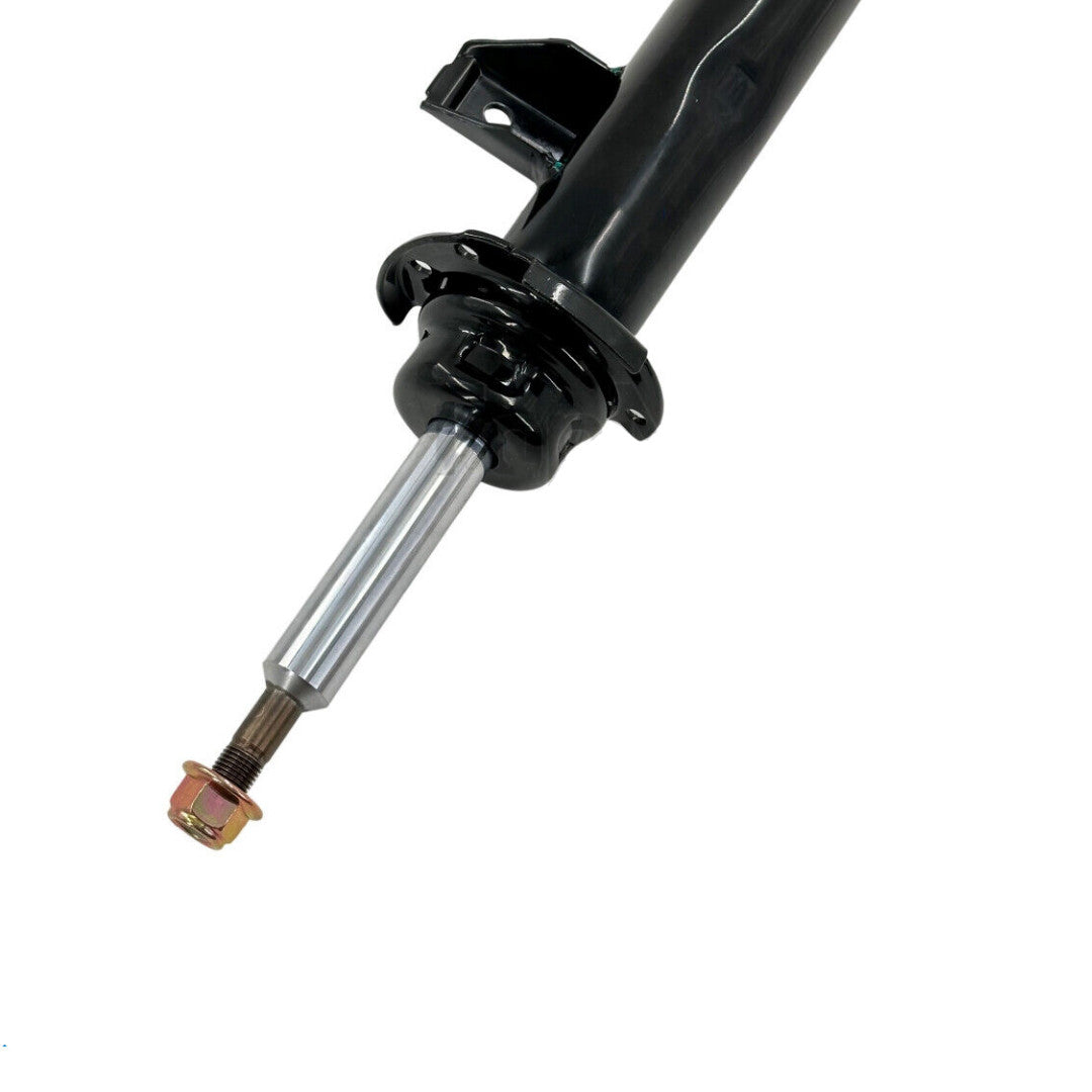 A pair of front shock absorbers suitable for BMW E60, E61, 525xi, 530xi, 528i, 535i xDrive (2006-10-)